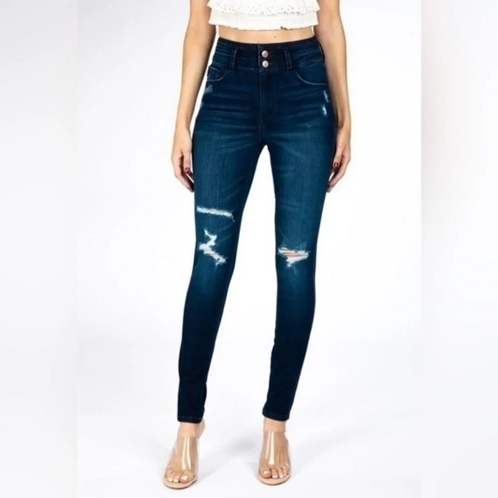 KanCan size 26 high waisted skinny jeans